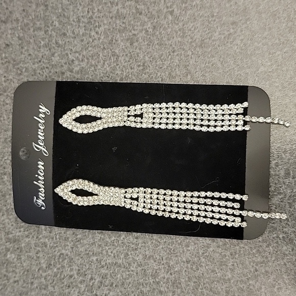 Long Rhinestone Tassel Style Stud Earrings - Picture 1 of 1